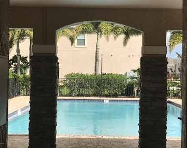 4127 Meander Place - Photo Thumbnail 14