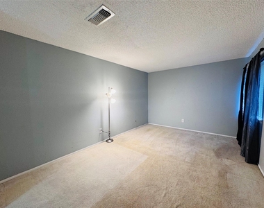 12908 Leader Street - Photo Thumbnail 8