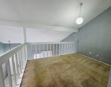 12908 Leader Street - Photo Thumbnail 7