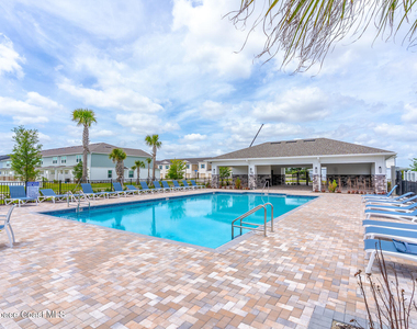 5115 Inspire Lane - Photo Thumbnail 4