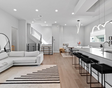 1617 Wheeler Street - Photo Thumbnail 9