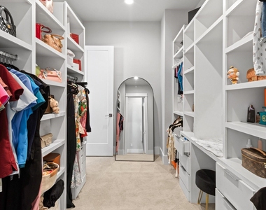 1617 Wheeler Street - Photo Thumbnail 15