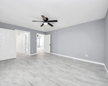 5103 Karu Drive - Photo Thumbnail 11