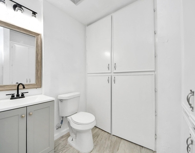 5103 Karu Drive - Photo Thumbnail 9