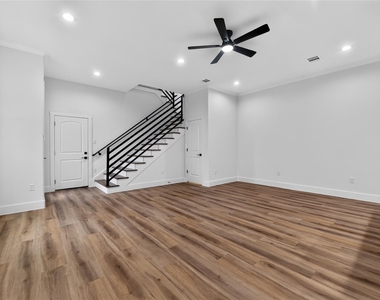 3537 Amos Street - Photo Thumbnail 11