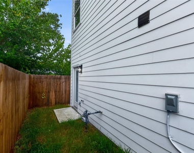 3537 Amos Street - Photo Thumbnail 17