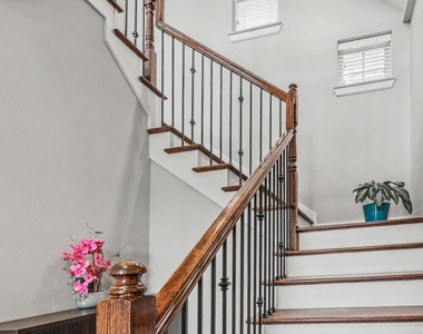 1611 W 23rd Street - Photo Thumbnail 21