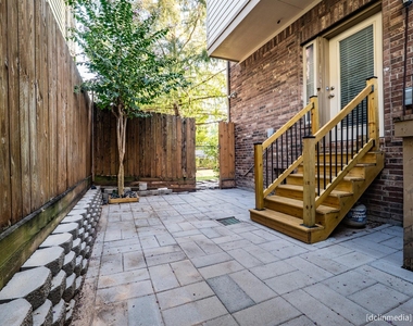 1611 W 23rd Street - Photo Thumbnail 1