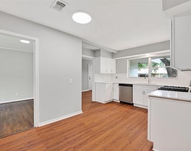 4106 Woodshire Street - Photo Thumbnail 18