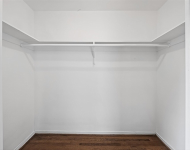 4106 Woodshire Street - Photo Thumbnail 22