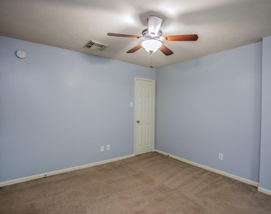 18 Bowie Bend Court - Photo Thumbnail 38