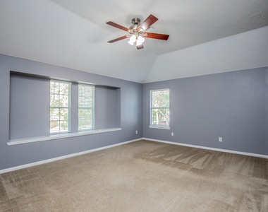 18 Bowie Bend Court - Photo Thumbnail 20