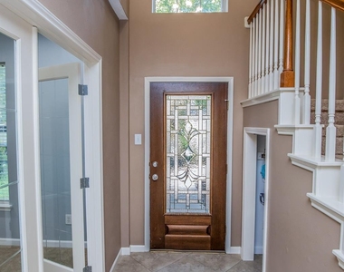 18 Bowie Bend Court - Photo Thumbnail 6