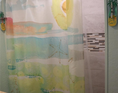 4214 Reeves Drive - Photo Thumbnail 12