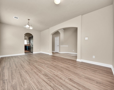 24711 Malca Manor Drive - Photo Thumbnail 6