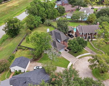 818 Heather Park Court - Photo Thumbnail 29