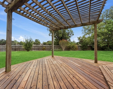818 Heather Park Court - Photo Thumbnail 25