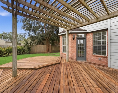 818 Heather Park Court - Photo Thumbnail 26
