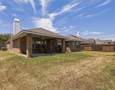 10906 Angel Lake Drive - Photo Thumbnail 35
