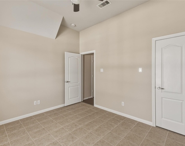 10906 Angel Lake Drive - Photo Thumbnail 31