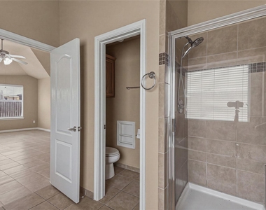 10906 Angel Lake Drive - Photo Thumbnail 22