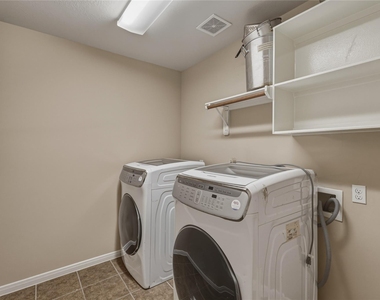 10906 Angel Lake Drive - Photo Thumbnail 32