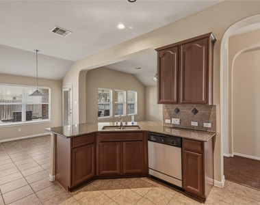 10906 Angel Lake Drive - Photo Thumbnail 16