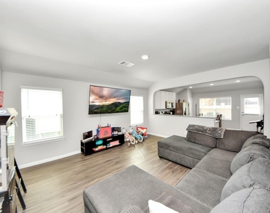 3702 Cub Drive - Photo Thumbnail 34