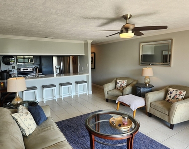 12600 Melville Drive - Photo Thumbnail 11