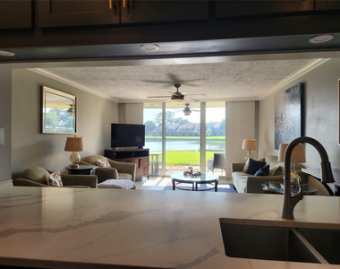 12600 Melville Drive - Photo Thumbnail 4