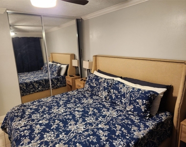 12600 Melville Drive - Photo Thumbnail 13