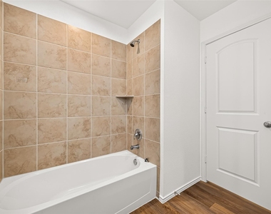 15015 Ashton Meadows Dr - Photo Thumbnail 31