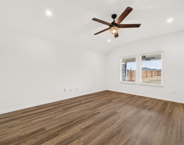 15015 Ashton Meadows Dr - Photo Thumbnail 8