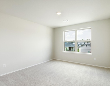 8205 Red Spruce St - Photo Thumbnail 32