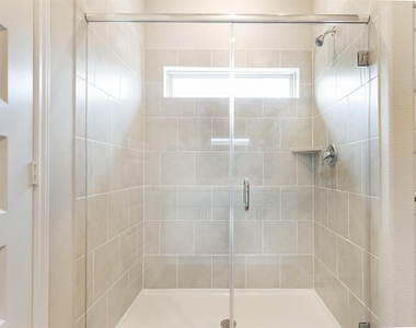 8205 Red Spruce St - Photo Thumbnail 16