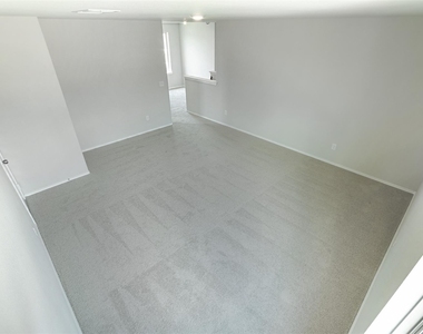 8205 Red Spruce St - Photo Thumbnail 26