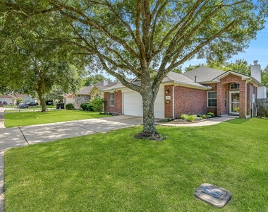 994 Jefferson Street - Photo Thumbnail 2