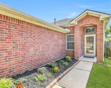 994 Jefferson Street - Photo Thumbnail 3
