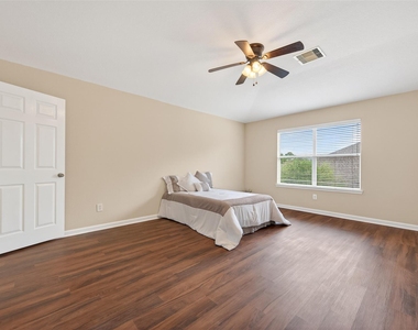 10427 Lyndon Meadows Drive - Photo Thumbnail 22