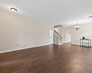 10427 Lyndon Meadows Drive - Photo Thumbnail 11