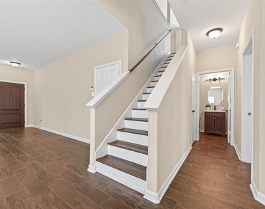 10427 Lyndon Meadows Drive - Photo Thumbnail 18