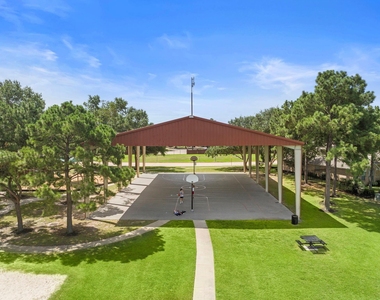 10427 Lyndon Meadows Drive - Photo Thumbnail 46