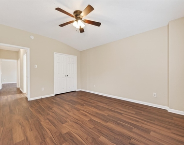 10427 Lyndon Meadows Drive - Photo Thumbnail 34