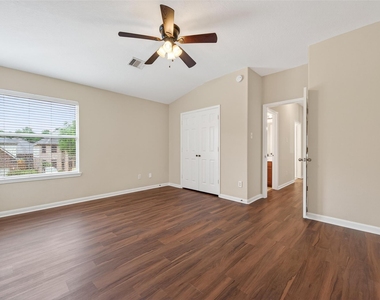 10427 Lyndon Meadows Drive - Photo Thumbnail 32