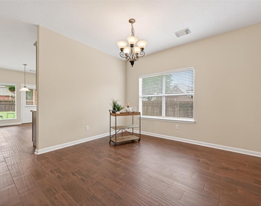 10427 Lyndon Meadows Drive - Photo Thumbnail 5
