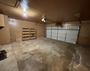 12702 Meadway Court - Photo Thumbnail 25
