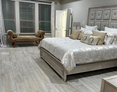 2982 Austin Breeze Lane - Photo Thumbnail 4