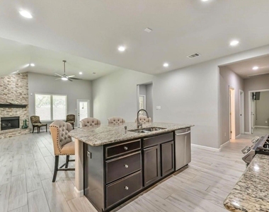 2982 Austin Breeze Lane - Photo Thumbnail 3