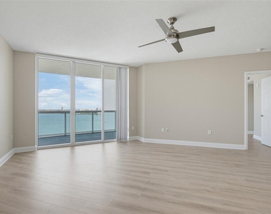 241 Riverside Drive - Photo Thumbnail 2