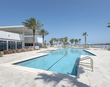 241 Riverside Drive - Photo Thumbnail 49